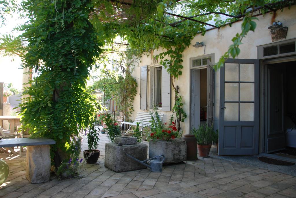 Saint-Rémy-de-Provence Mas Des Tourterelles B&B 외부 사진