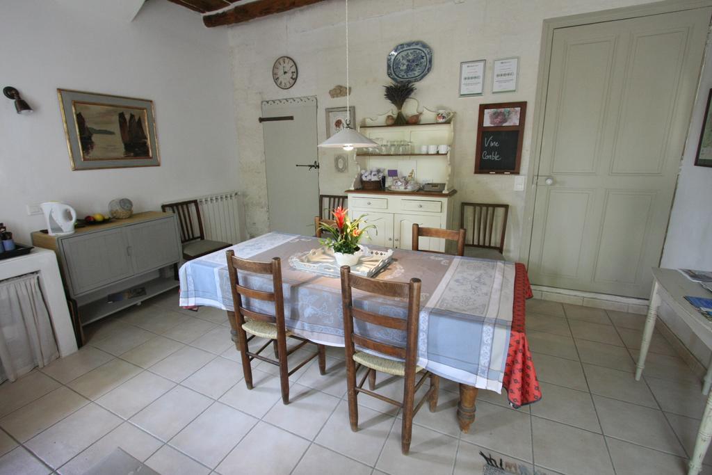Saint-Rémy-de-Provence Mas Des Tourterelles B&B 객실 사진