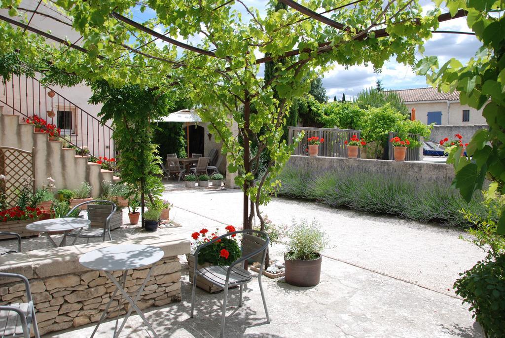 Saint-Rémy-de-Provence Mas Des Tourterelles B&B 객실 사진